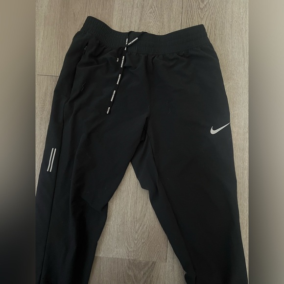 XS NIKE JOGGERS - Picture 2 of 2